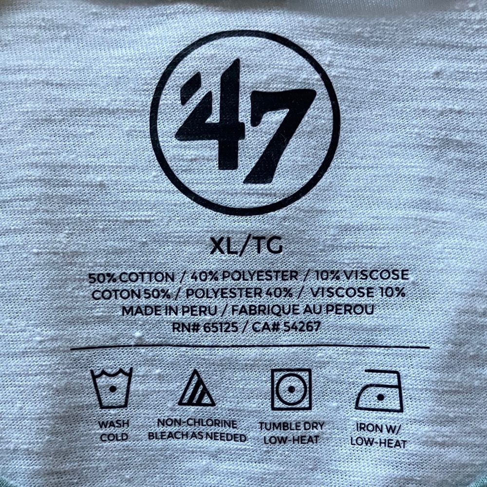 47 Brand Green and Gray Graphic Long Sleeve - Picture 3 of 3
